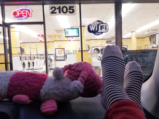 Laundromat «Fern Street Coin Laundry», reviews and photos, 2105 Fern St, San Diego, CA 92104, USA