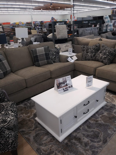 Discount Store «Big Lots», reviews and photos, 2401 N Pearl St, Tacoma, WA 98406, USA