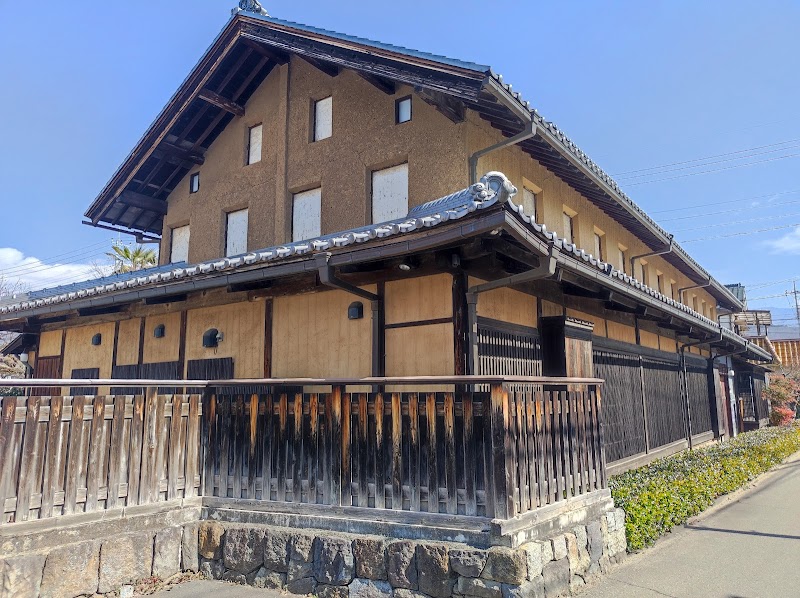 旧武藤酒造 主屋 米蔵