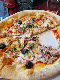 Plats et boissons du Pizzeria Fuoco Pizzas Echirolles - Au Feu de Bois - Livraison à Domicile - n°4