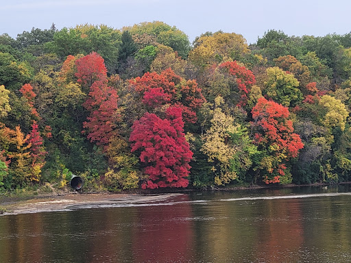 Park «Shadow Falls Park», reviews and photos, 30 N Mississippi River Blvd, St Paul, MN 55104, USA