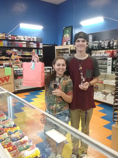Tobacco Shop «Waves Smoke & Vapes», reviews and photos, 6740 E University Dr #103, Mesa, AZ 85205, USA