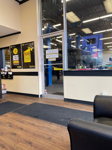 Car Repair and Maintenance «Midas», reviews and photos, 556 Boston Rd, Billerica, MA 01821, USA