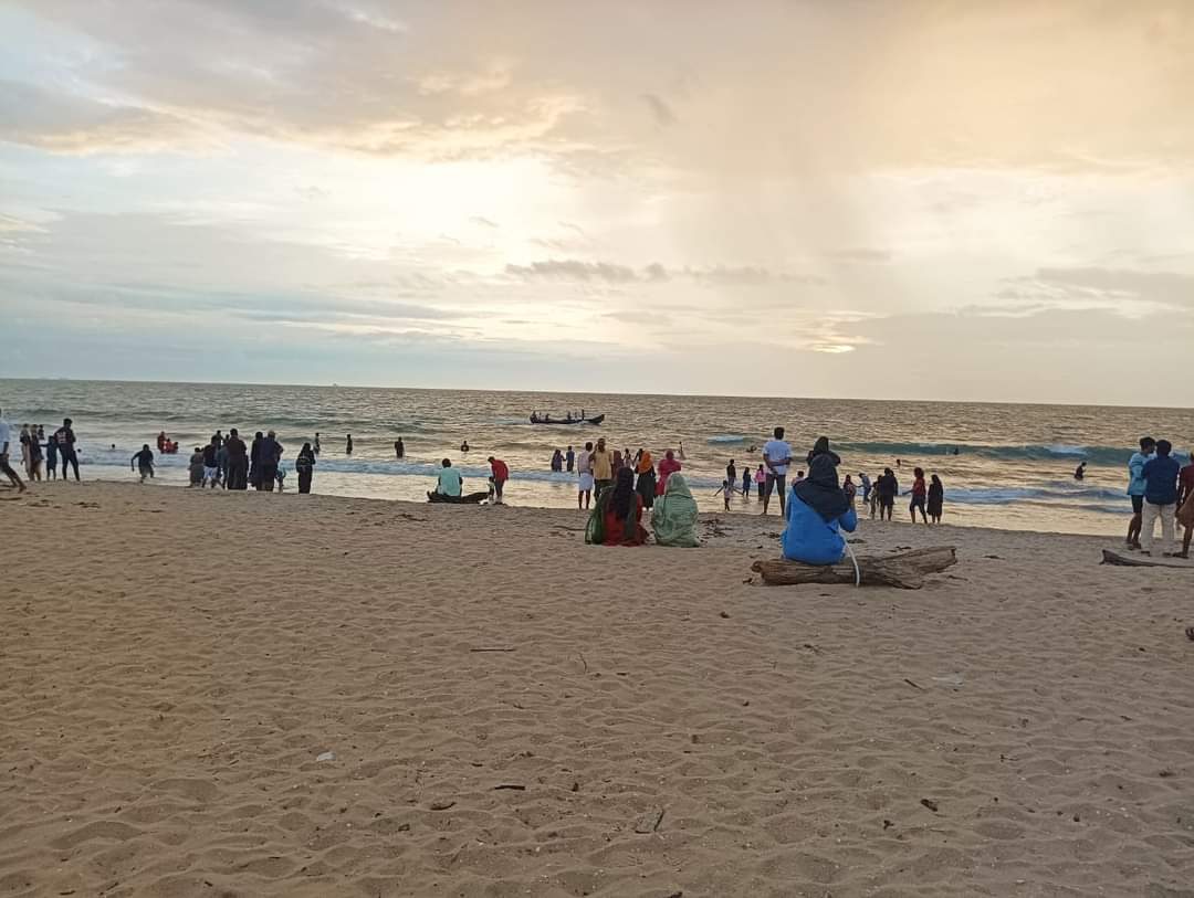 Aniyal Beach'in fotoğrafı imkanlar alanı