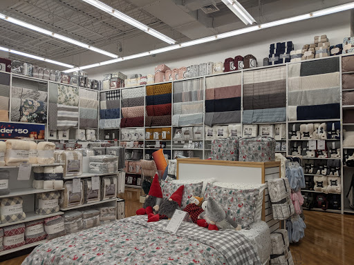 Department Store «Bed Bath & Beyond», reviews and photos, 34750 N North Valley Pkwy, Phoenix, AZ 85086, USA