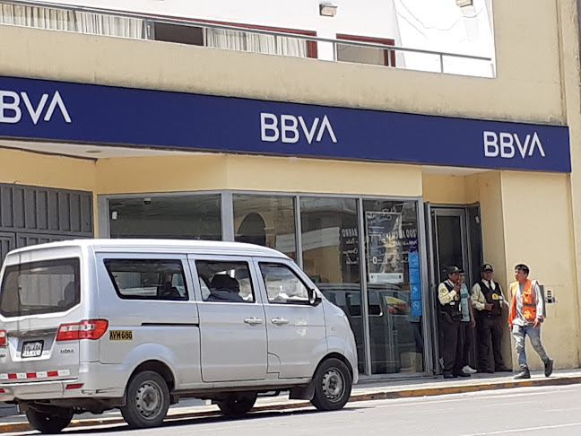 Opiniones de BBVA Cañete en San Vicente de Cañete - Banco
