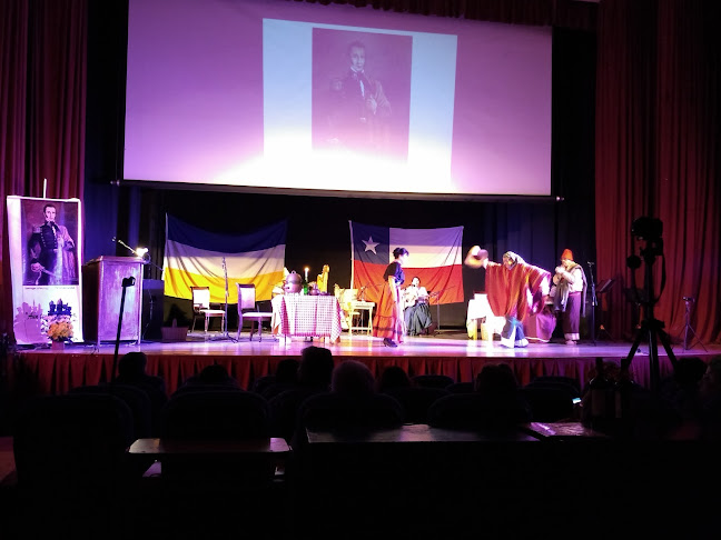 Horarios de Teatro Municipal De Llay Llay