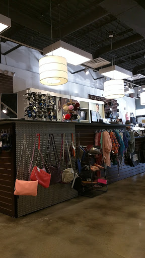 Clothing Store «Uptown Cheapskate», reviews and photos, 1038 Rockville Pike, Rockville, MD 20852, USA