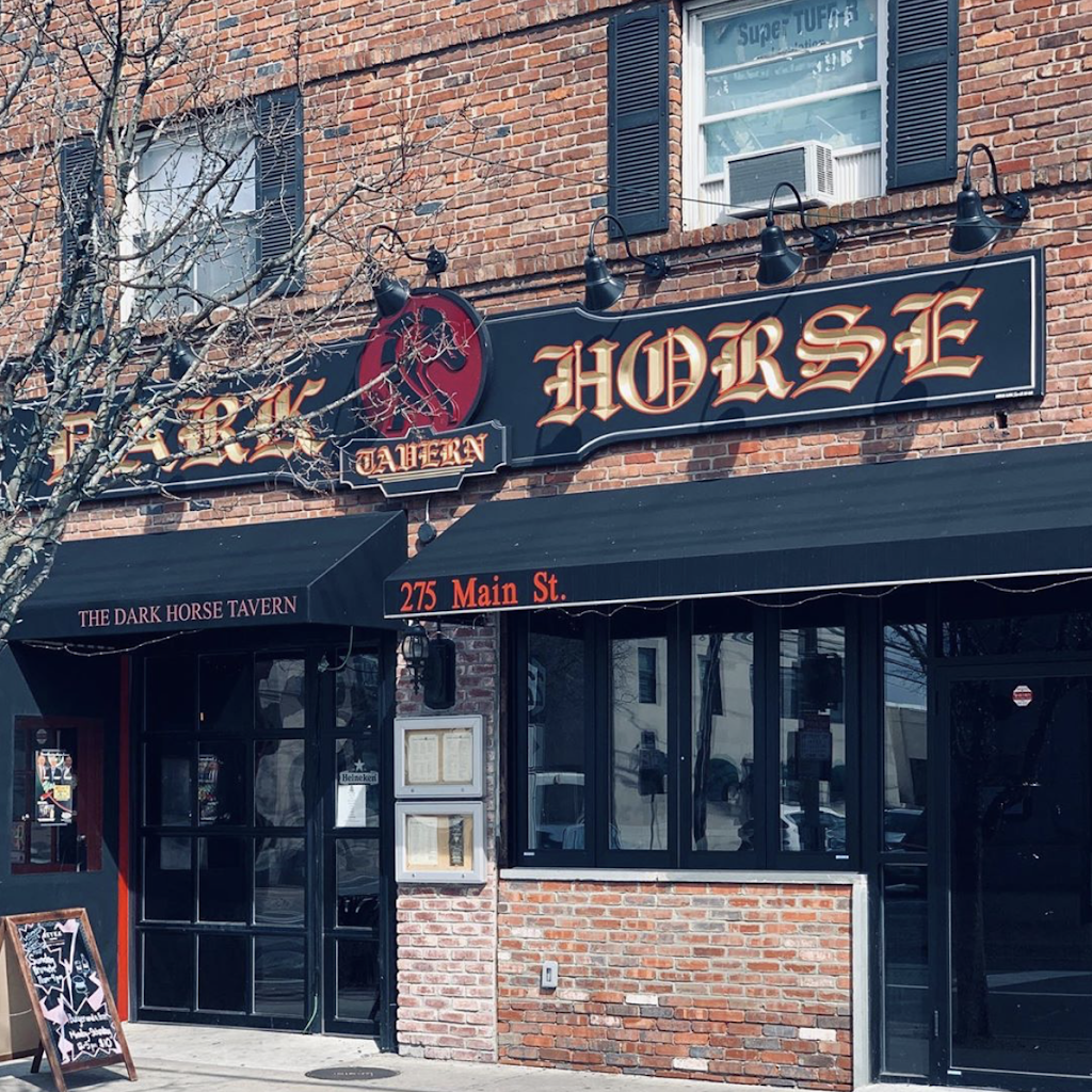 Dark Horse Tavern 11735