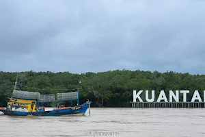 Kuantan River image