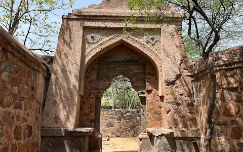 Bhuli Bhatiyari Ka Mahal image