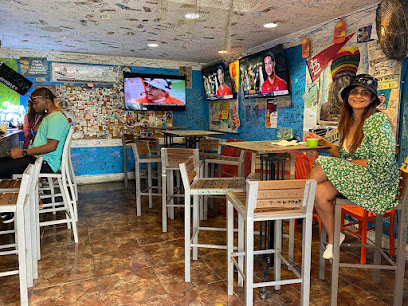 The Bearded Clam Sports Bar & Restaurant - Nassau, Bahamas