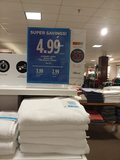 Department Store «JCPenney», reviews and photos, 5555 Youngstown Warren Road, Niles, OH 44446, USA