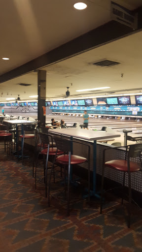 Sports Complex «Bowling Green Sports Center», reviews and photos, 243 W Roosevelt Rd, West Chicago, IL 60185, USA