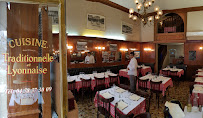 Atmosphère du Restaurant français La Grange des Marronniers à Lyon - n°10