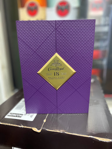 Liquor Store «D & M Liquor Store», reviews and photos, 595 Ralph David Abernathy Blvd, Atlanta, GA 30312, USA