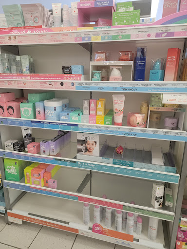 Hair Salon «Ulta Beauty», reviews and photos, 6575 Frontier Dr, Springfield, VA 22150, USA