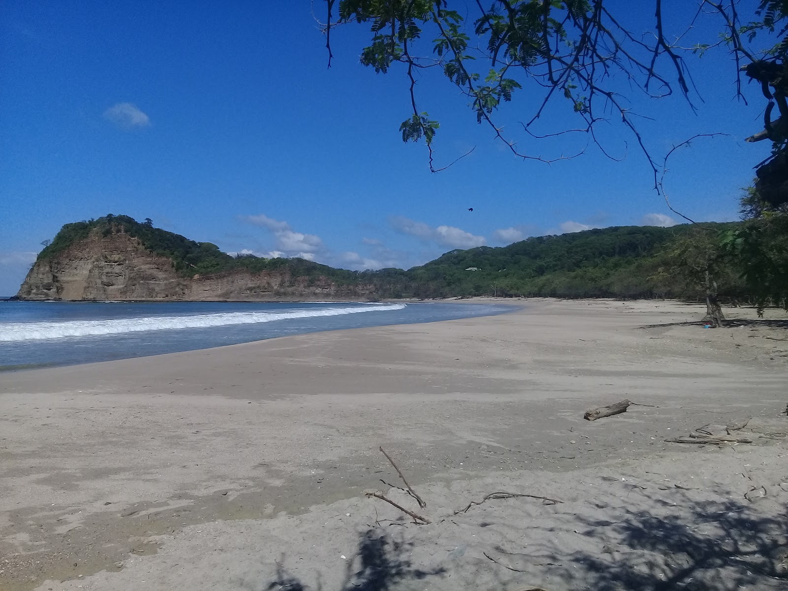 Foto de Praia La Flor - lugar popular entre os apreciadores de relaxamento
