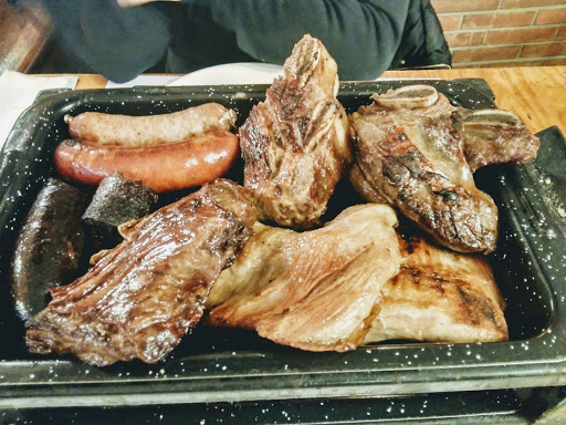 Información y opiniones sobre Restaurante Los Argentinos de Huesca