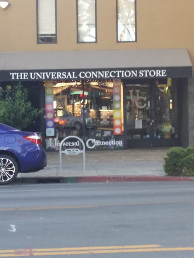 The Universal Connection Store