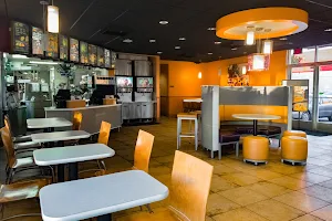 Taco Bell image