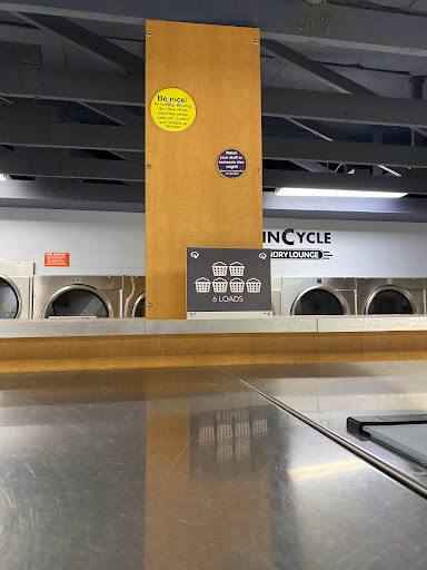 Laundromat «Spin Cycle Laundry Lounge», reviews and photos, 10113 Folsom Blvd, Rancho Cordova, CA 95670, USA