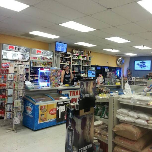 Indian Grocery Store «Main Street Market», reviews and photos, 2000 E Main St #G, Woodland, CA 95776, USA