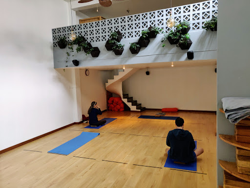 Yoga schools Lima
