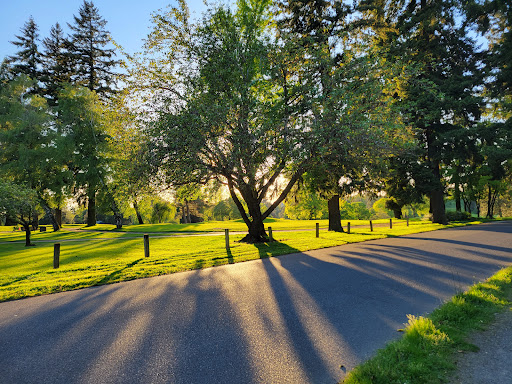 Golf Course «Rose City Golf Course», reviews and photos, 2200 NE 71st Ave, Portland, OR 97213, USA