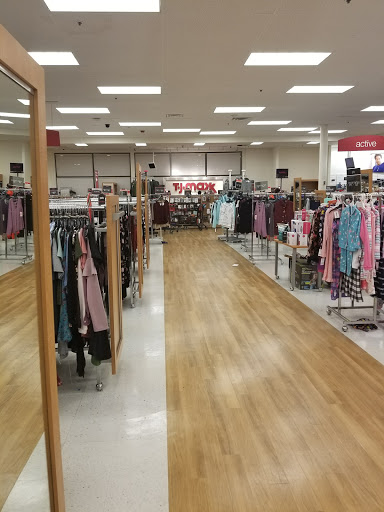 Department Store «T.J. Maxx», reviews and photos, 1334 Park St, Stoughton, MA 02072, USA