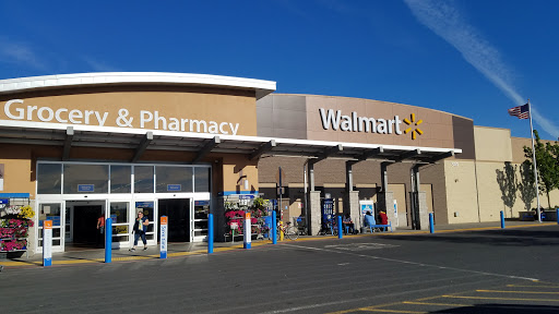 Department Store «Walmart Supercenter», reviews and photos, 540 7th Ave, Longview, WA 98632, USA