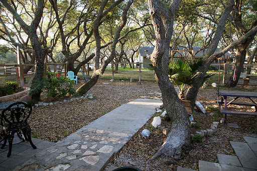 Kennel «Sandy Oaks Kennel, Daycare and Spaw», reviews and photos, 146 Lamar Dr, Rockport, TX 78382, USA