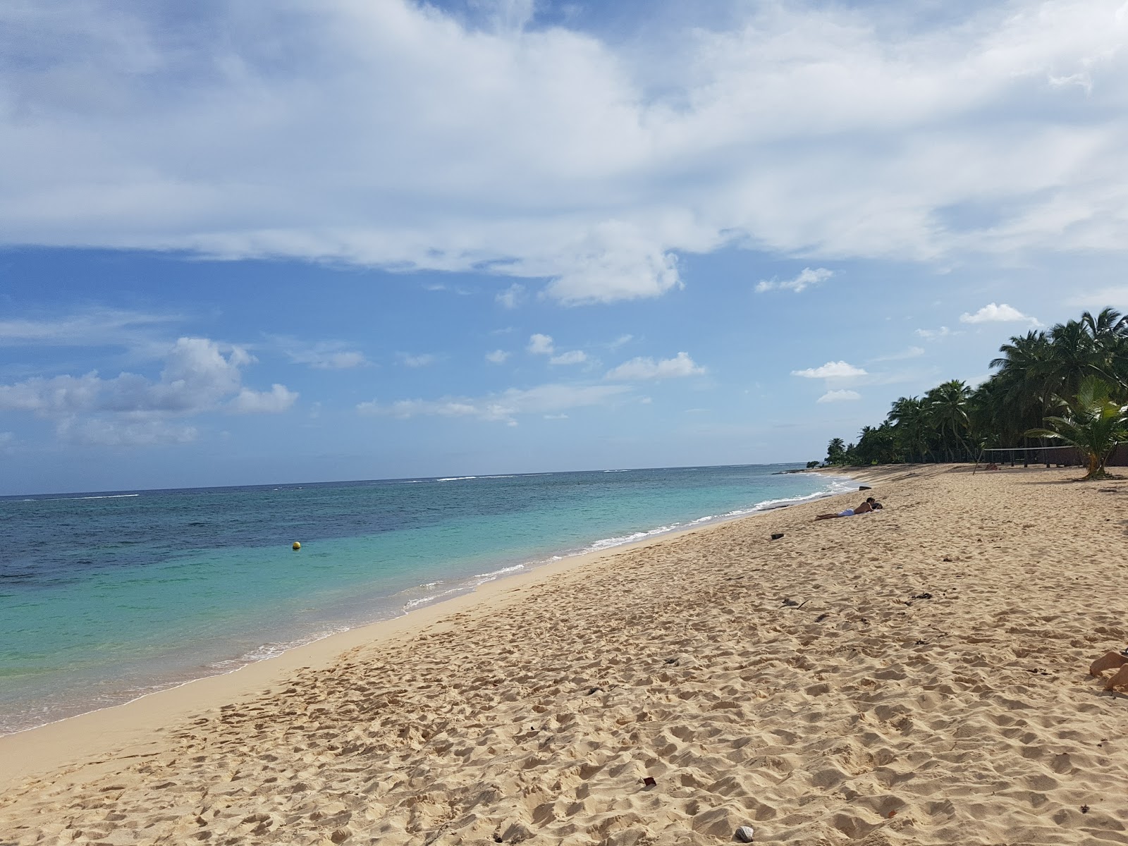 Plage De L'Autre Bord'in fotoğrafı imkanlar alanı