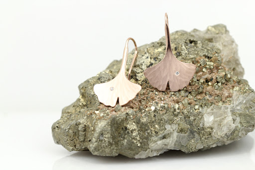 Jewelry Designer «ABRACADABRA Jewelry/Gem Gallery», reviews and photos, 205 E Liberty St, Ann Arbor, MI 48104, USA