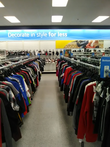 Clothing Store «Ross Dress for Less», reviews and photos, 2519 Tuscany St, Corona, CA 92881, USA