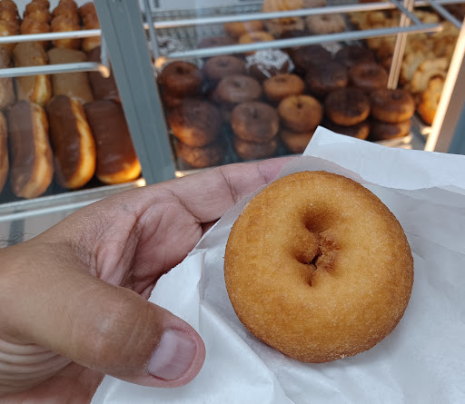 Donut Shop «Donut King», reviews and photos, 1607 Contra Costa Blvd, Pleasant Hill, CA 94523, USA