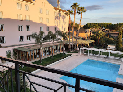 Hotel Isola Sacra Via della Scafa, 416, 00054 Fiumicino RM, Italia