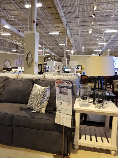 Furniture Store «Ashley HomeStore», reviews and photos, 80 Nardozzi Pl, New Rochelle, NY 10801, USA