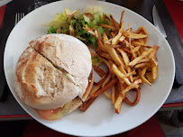 Sandwich au poulet du Restaurant chilien Amor Y Pan à Montreuil - n°4