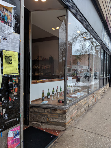 Wine Store «57th Street Wines», reviews and photos, 1448 E 57th St, Chicago, IL 60637, USA