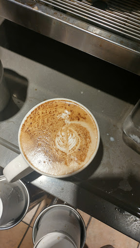 Coffee Shop «Starbucks», reviews and photos, 132 Federal Rd, Danbury, CT 06811, USA