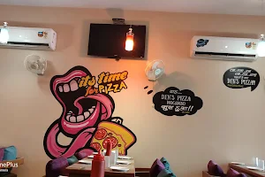 Den's Pizza Vesu image