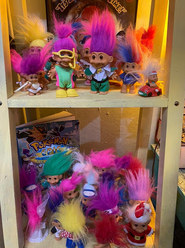 Thrift Store «OddBalls Nifty Thrift», reviews and photos, 530 NE 13th St, Fort Lauderdale, FL 33304, USA