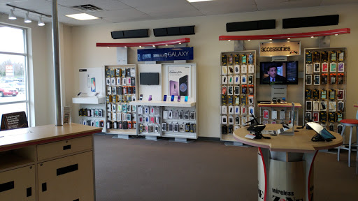 Cell Phone Store «Verizon Authorized Retailer - Wireless Zone», reviews and photos, 3836 150th St W, Rosemount, MN 55068, USA