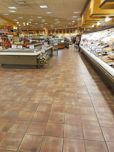 Supermarket «Roche Bros. Burlington», reviews and photos, 34 Cambridge St, Burlington, MA 01803, USA