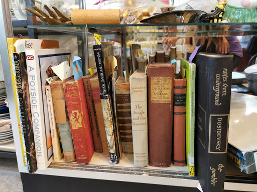 Thrift Store «Habitat For Humanity Thrift Store», reviews and photos, 1635 N Old Dixie Hwy, Jupiter, FL 33469, USA