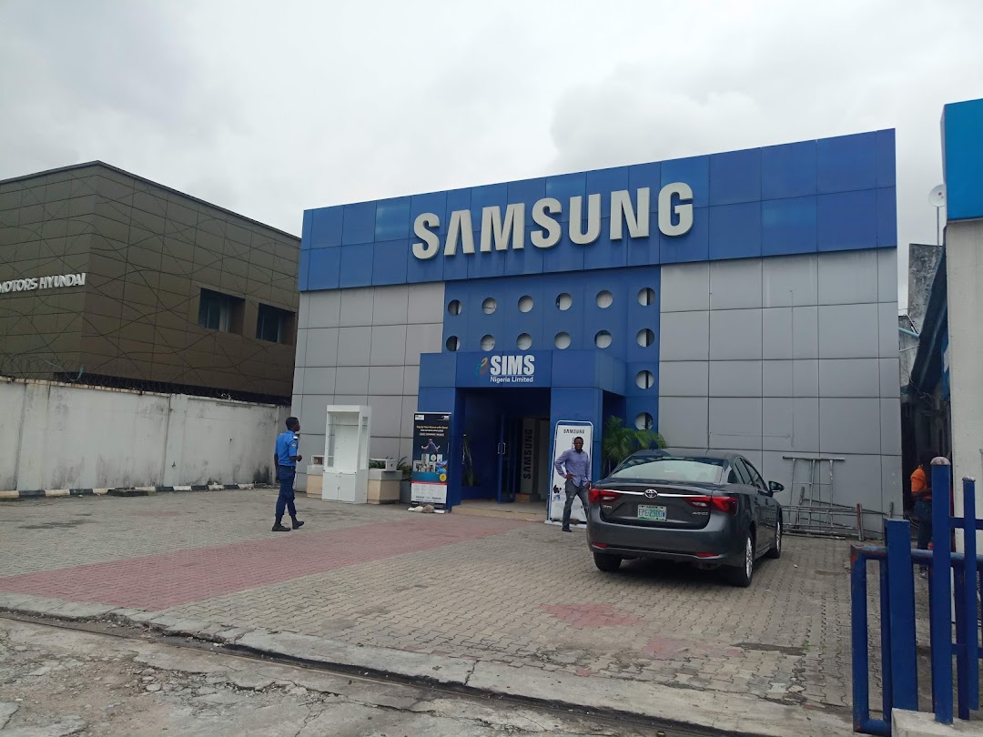 SIMS Digital Centre & Samsung Showroom in Akin Adesola, Victoria Island Lagos