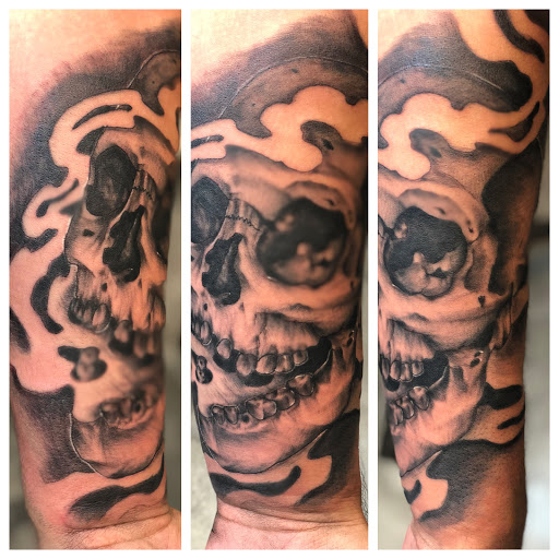 Tattoo Shop «BMI Tattoo», reviews and photos, 16142 S Cicero Ave, Oak Forest, IL 60452, USA