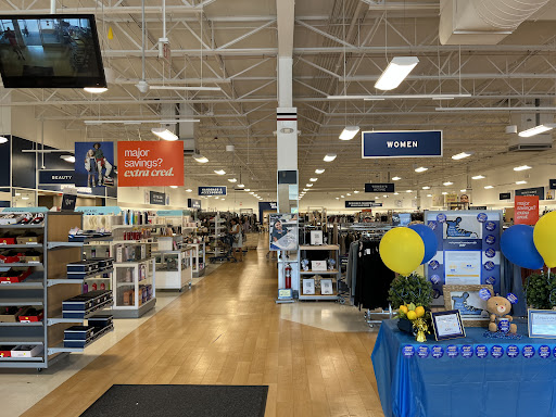 Department Store «Marshalls», reviews and photos, 601 E Palatine Rd, Arlington Heights, IL 60004, USA