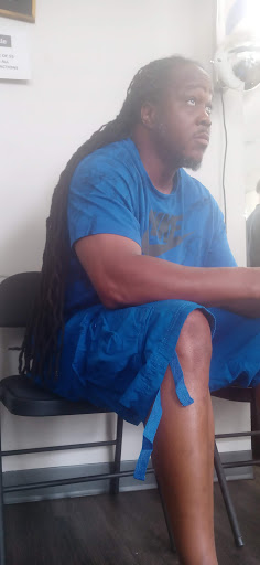 Barber Shop «Big Boys Barber Shop», reviews and photos, 930 W Sublett Rd # 141, Arlington, TX 76017, USA